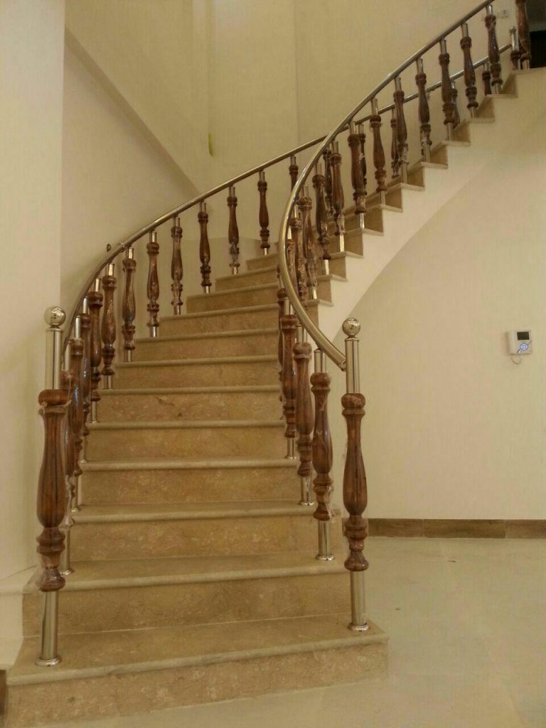 نرده چوبی- نرده استیل ایران